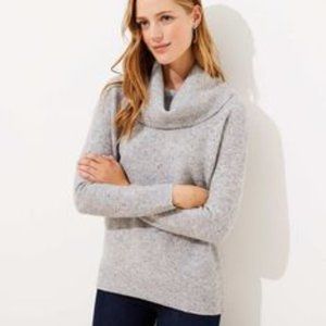 Eddie Bauer Cowl neck Gray Sweater szS